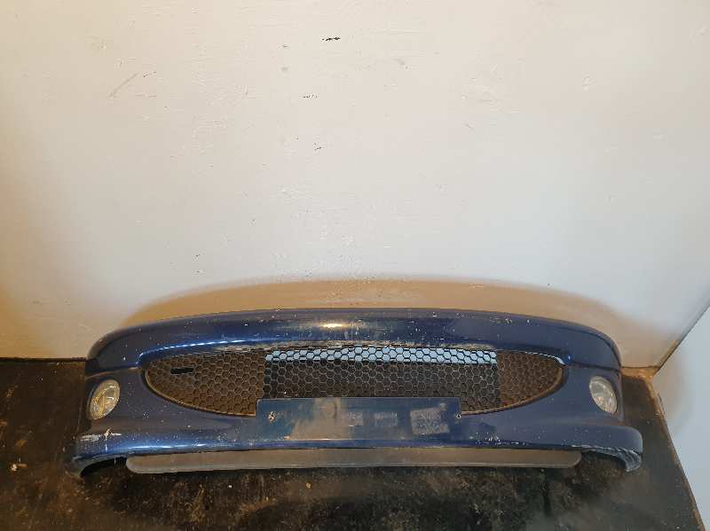 PARAGOLPES DELANTERO