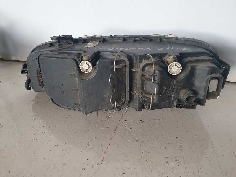 00465227230 FARO DERECHO FIAT PUNTO BERLINA (188)