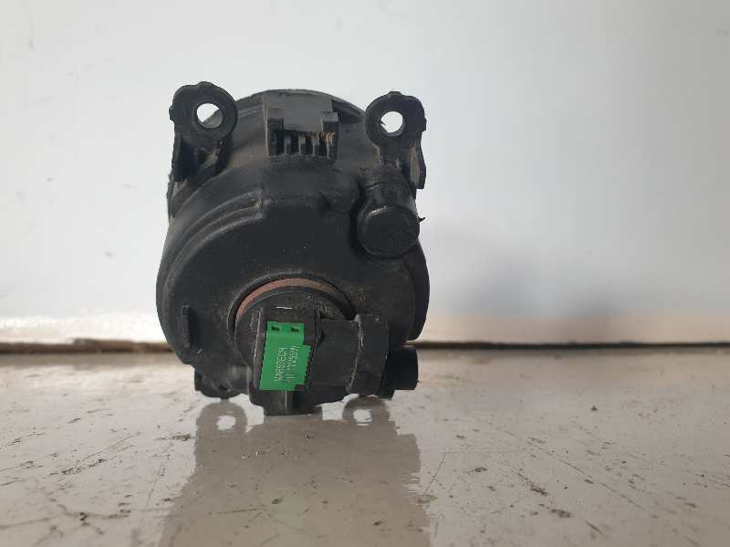 FARO ANTINIEBLA DERECHO