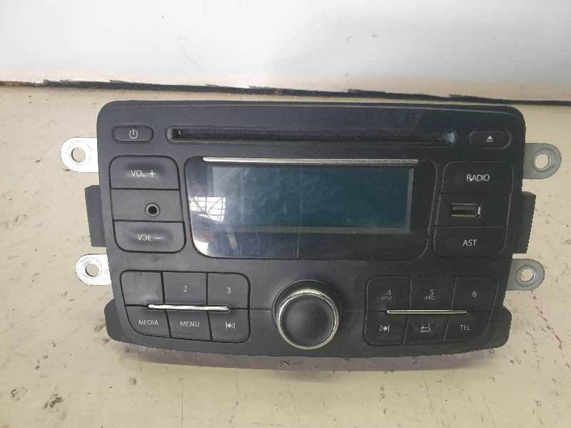 SISTEMA AUDIO / RADIO CD
