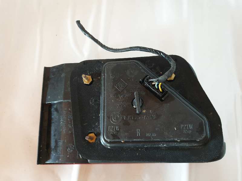 6900218 PILOTO TRASERO DERECHO BMW SERIE 5 TOURING (E39)