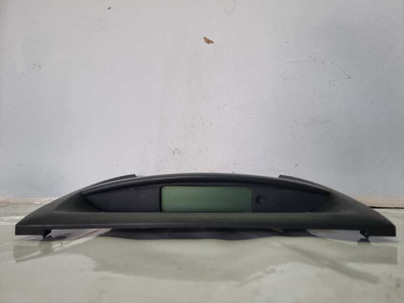 PANTALLA MULTIFUNCION