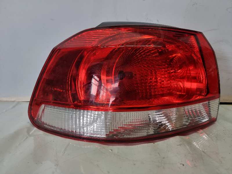 PILOTO TRASERO IZQUIERDO