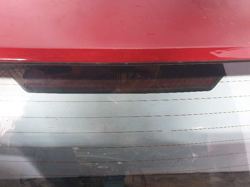 LUZ CENTRAL DE FRENO VOLKSWAGEN PASSAT VARIANT (3B6)