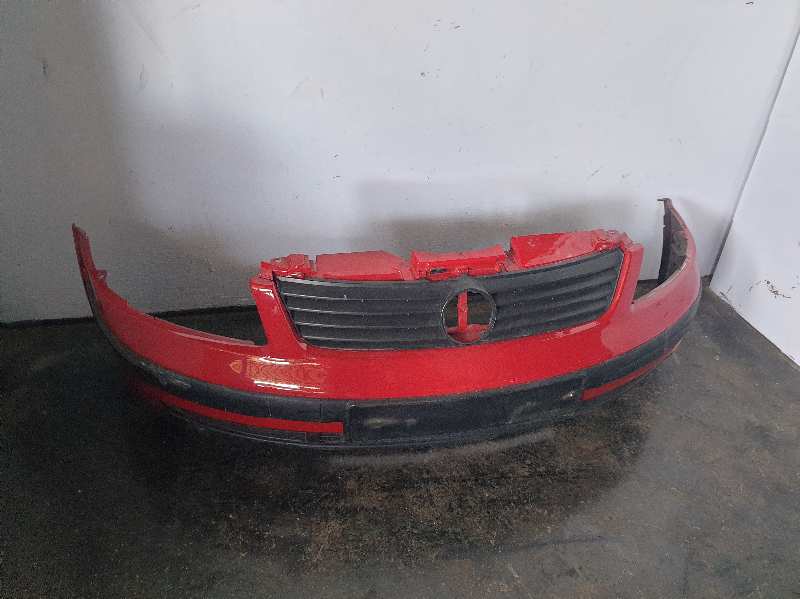 PARAGOLPES DELANTERO