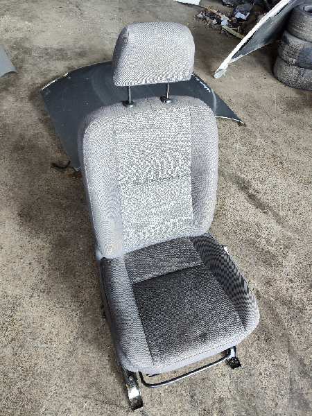 ASIENTO DELANTERO DERECHO