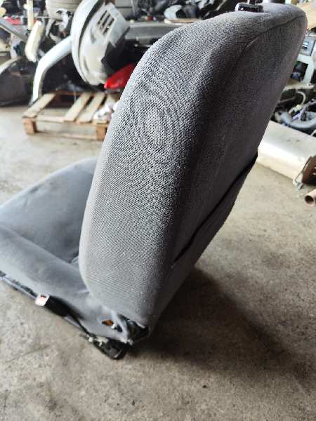 ASIENTO DELANTERO DERECHO