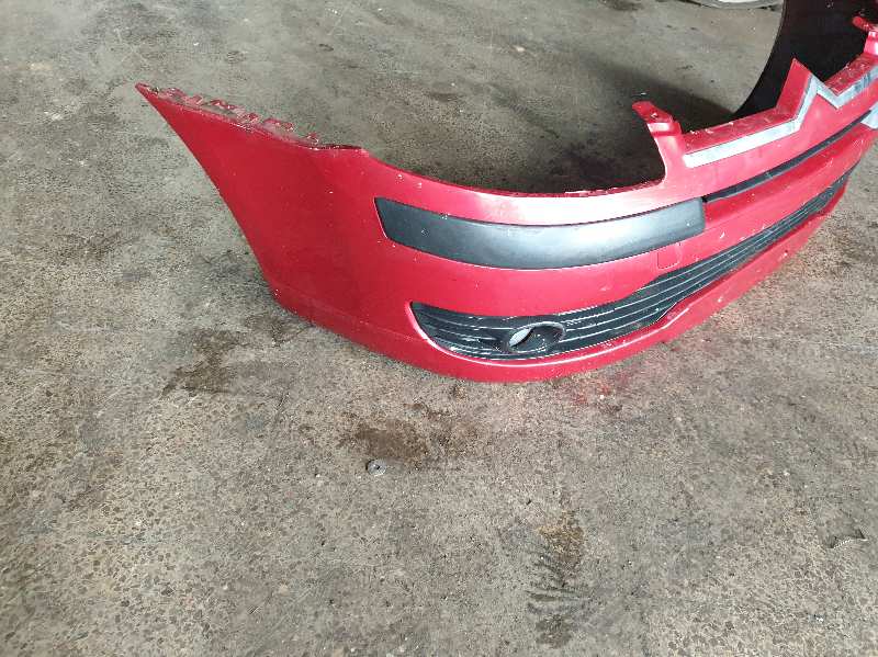 PARAGOLPES DELANTERO