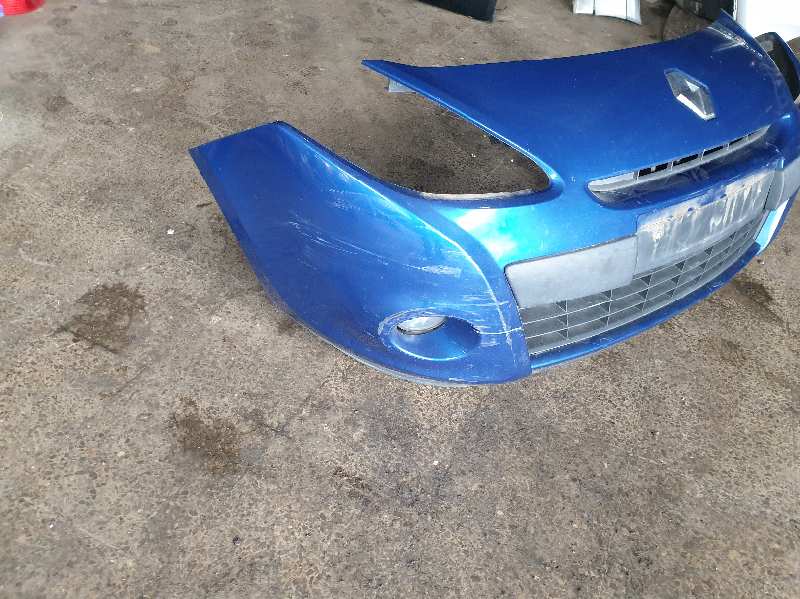 PARAGOLPES DELANTERO