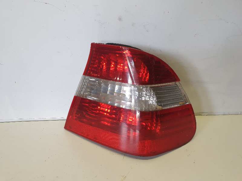 PILOTO TRASERO DERECHO