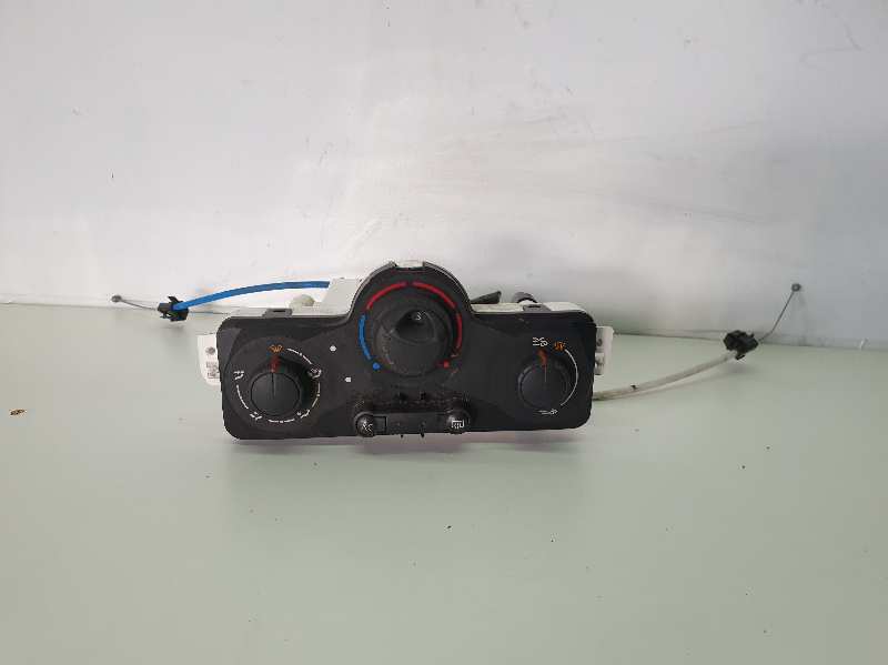 MANDO CALEFACCION /  AIRE ACONDICIONADO