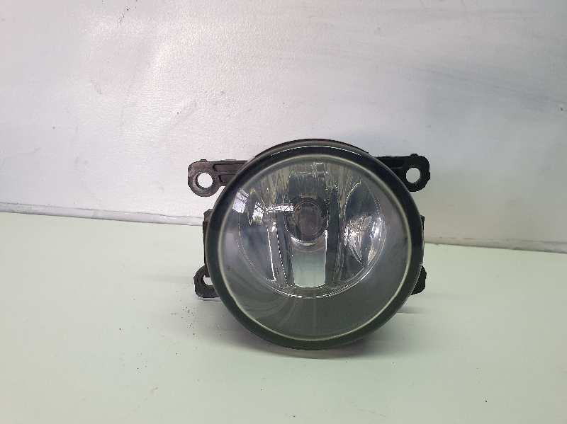 FARO ANTINIEBLA IZQUIERDO