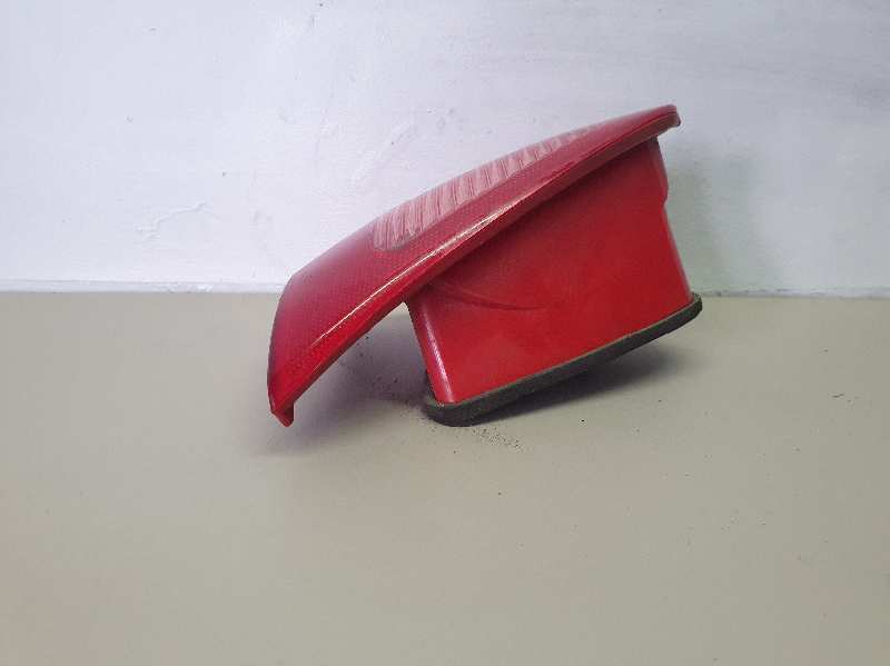 PILOTO TRASERO DERECHO