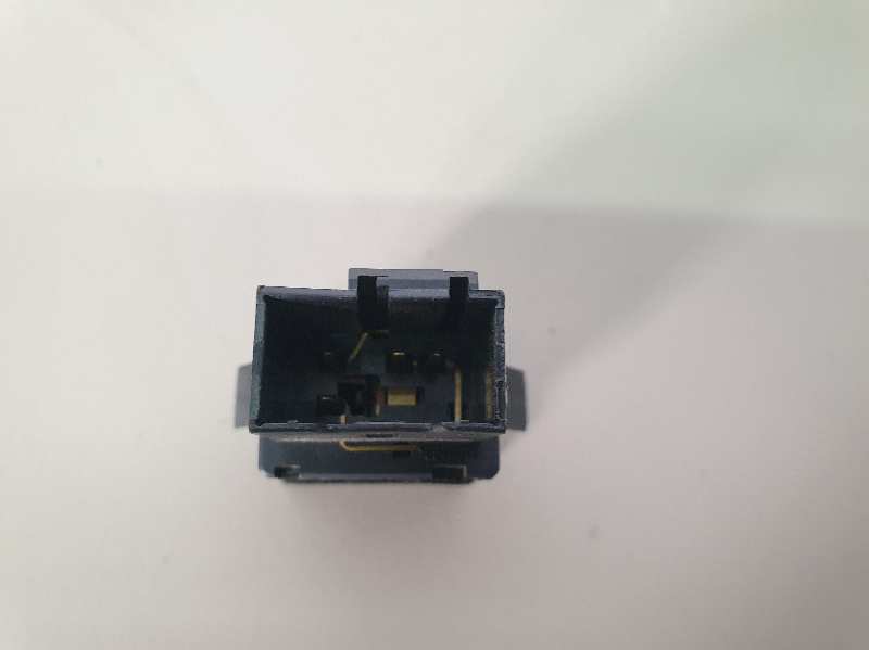 6Q0953235A WARNING VOLKSWAGEN PASSAT VARIANT (3B6)