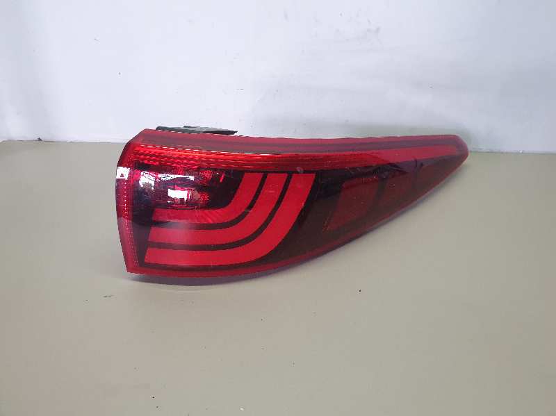 PILOTO TRASERO DERECHO