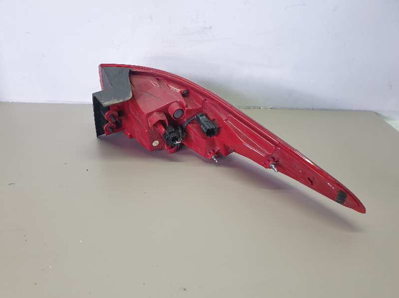 PILOTO TRASERO IZQUIERDO