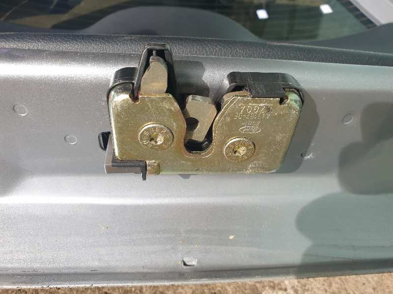 CERRADURA MALETERO / PORTON