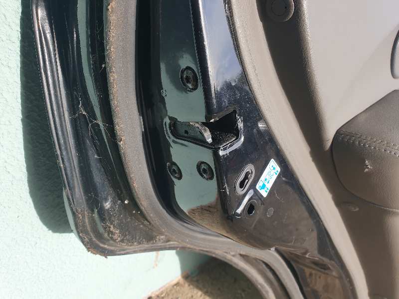 CERRADURA PUERTA TRASERA IZQUIERDA 