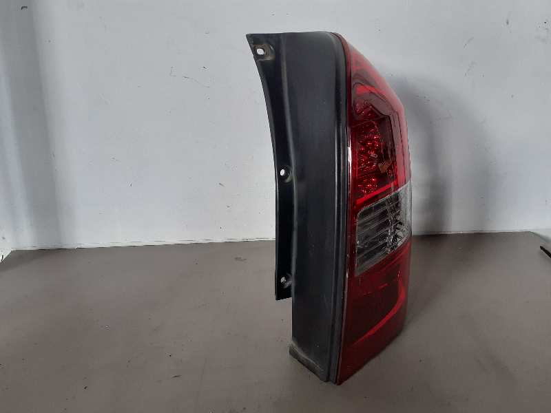 PILOTO TRASERO DERECHO