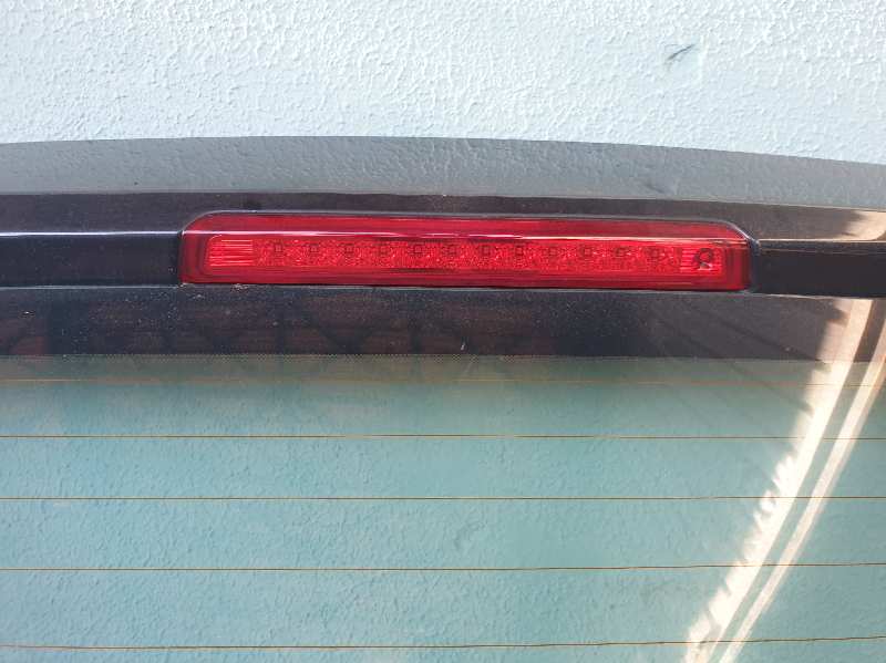 LUZ CENTRAL DE FRENO