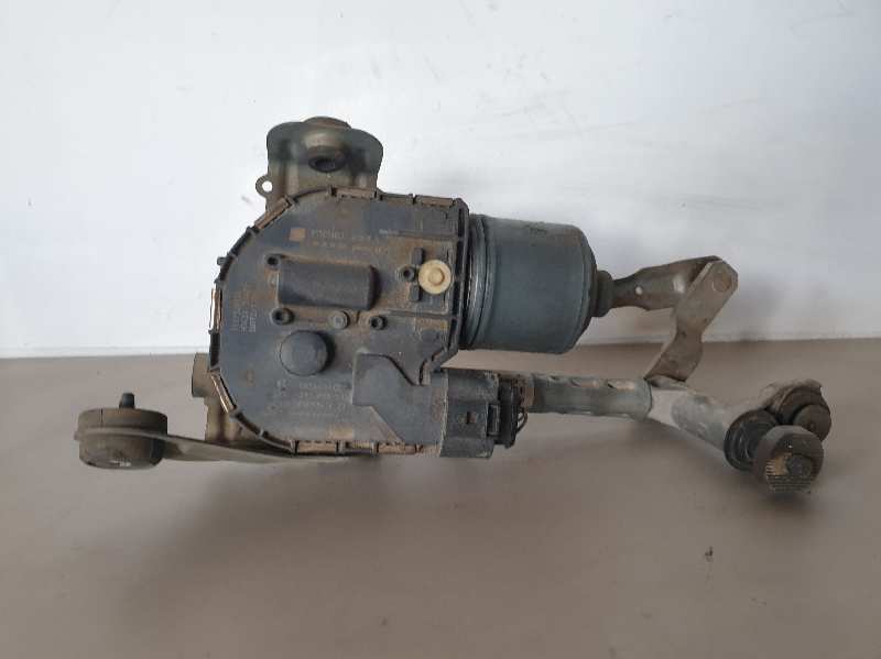 MOTOR LIMPIA DELANTERO