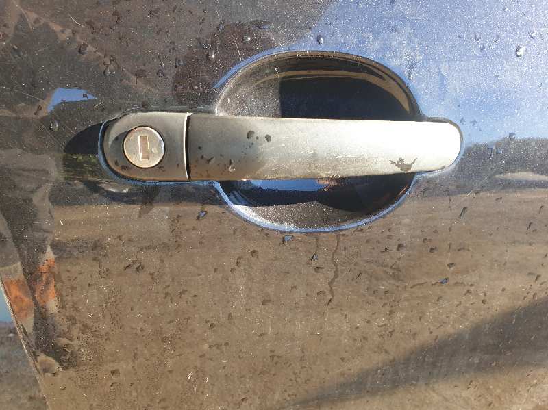 MANETA EXTERIOR DELANTERA DERECHA