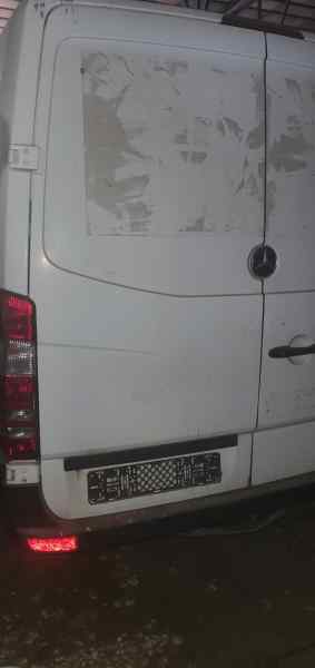 PUERTA TRASERA IZQUIERDA