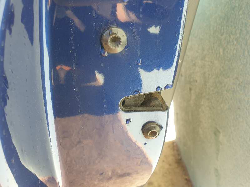 CERRADURA PUERTA DELANTERA IZQUIERDA 