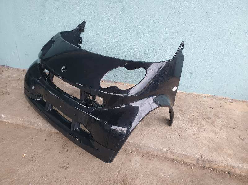 PARAGOLPES DELANTERO