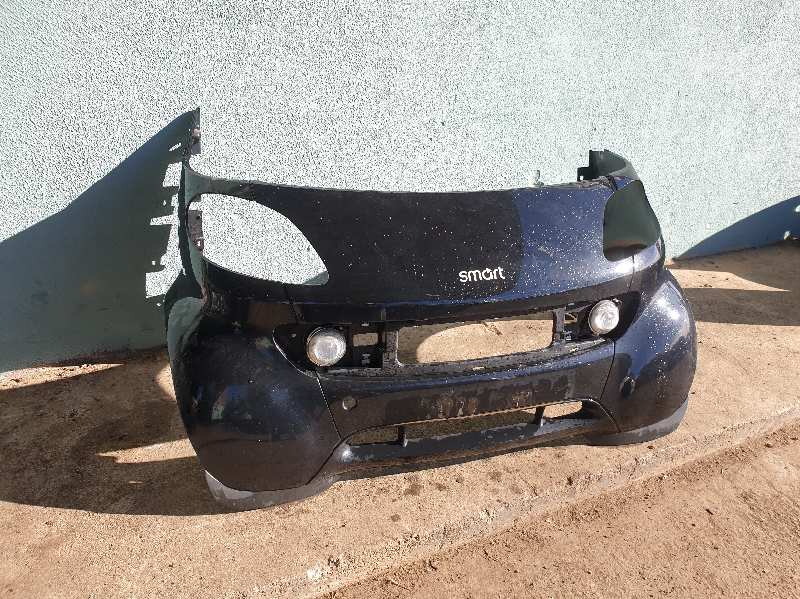 PARAGOLPES DELANTERO