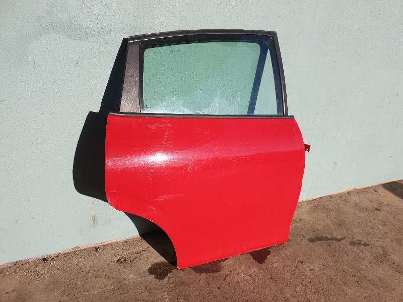 PUERTA TRASERA DERECHA