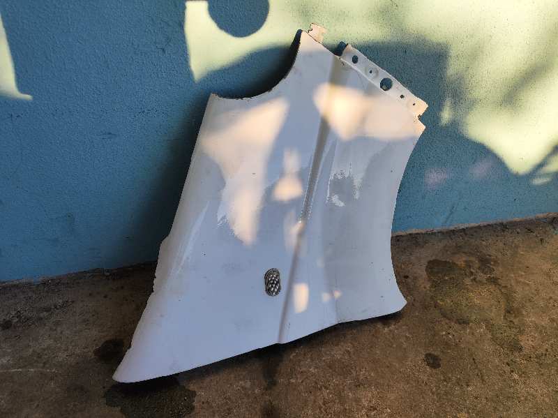 ALETA DELANTERA DERECHA