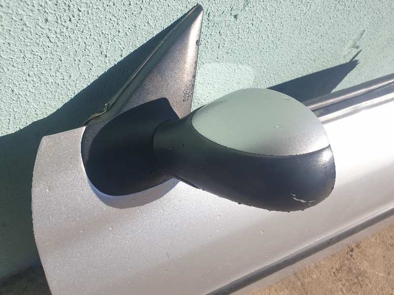 RETROVISOR IZQUIERDO