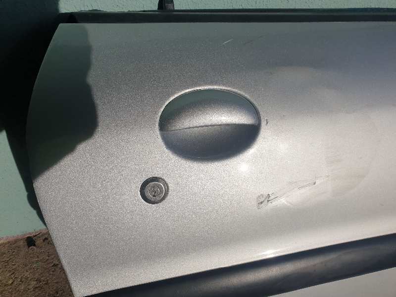 MANETA EXTERIOR DELANTERA DERECHA