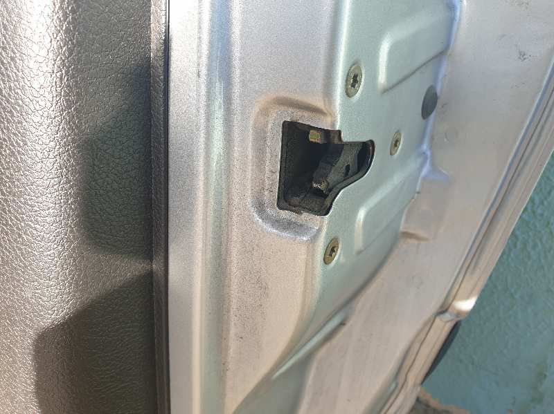 CERRADURA PUERTA DELANTERA DERECHA