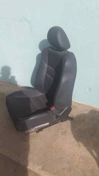 ASIENTO DELANTERO DERECHO