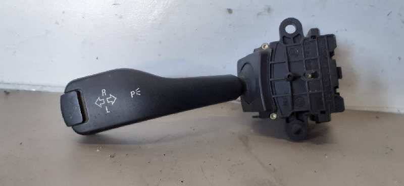8363668M MANDO INTERMITENTES BMW X5 (E70)