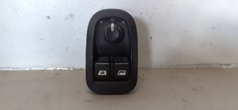 MANDO ELEVALUNAS DELANTERO IZQUIERDO 