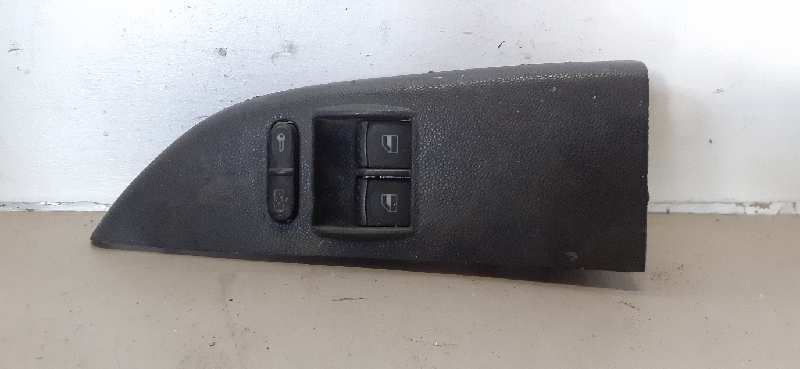 MANDO ELEVALUNAS DELANTERO IZQUIERDO 