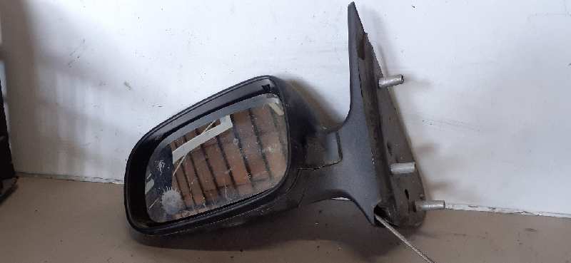 RETROVISOR IZQUIERDO