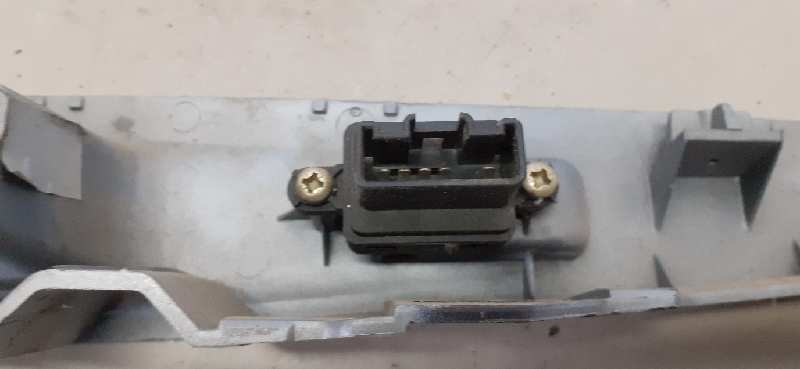 D39766370 MANDO ELEVALUNAS TRASERO DERECHO MAZDA 2 BERLINA (DY)