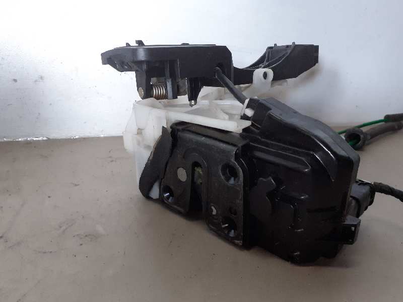 CERRADURA PUERTA DELANTERA DERECHA