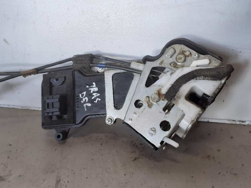 CERRADURA PUERTA TRASERA DERECHA 