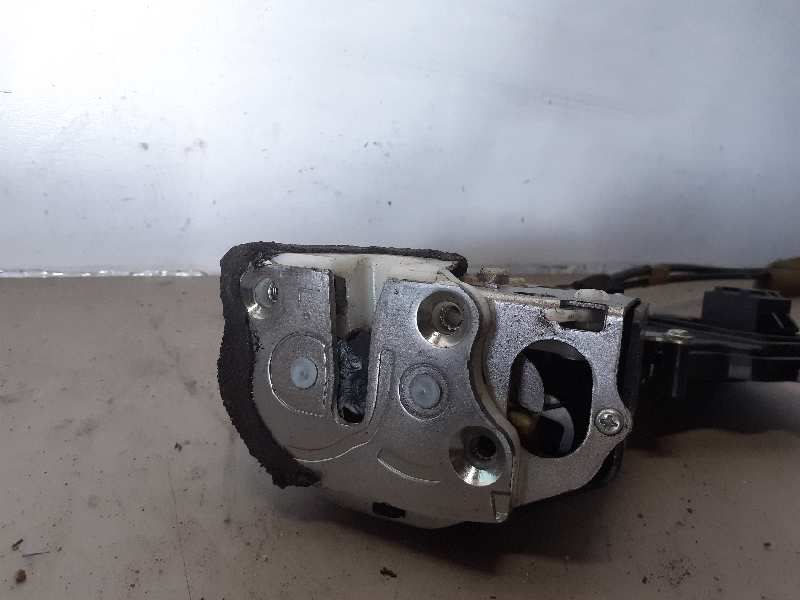 CERRADURA PUERTA TRASERA IZQUIERDA 