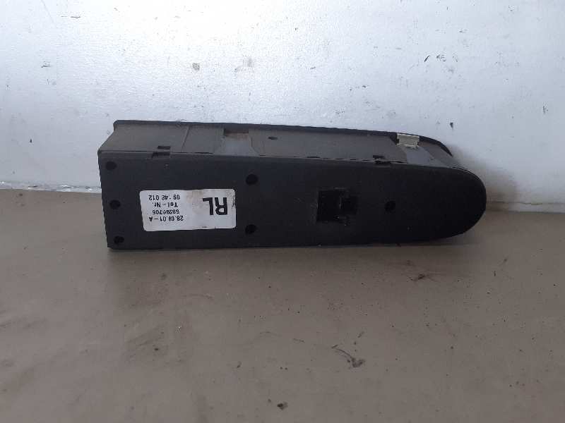 MANDO ELEVALUNAS DELANTERO DERECHO