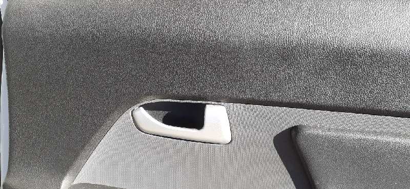 MANETA INTERIOR TRASERA DERECHA