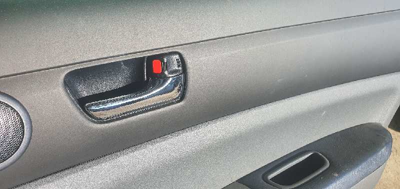 MANETA INTERIOR TRASERA DERECHA