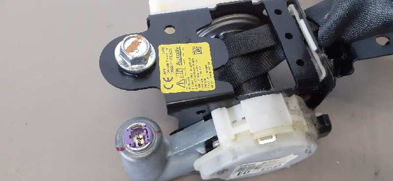 CINTURON SEGURIDAD DELANTERO DERECHO