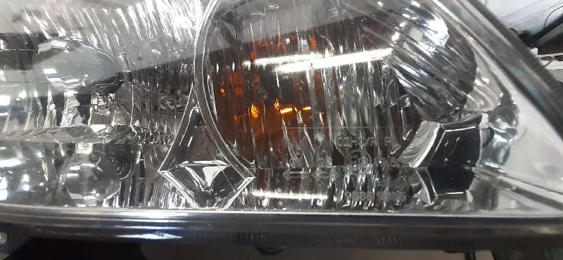 98869885 FARO DERECHO MAZDA 323 BERL. F/S (BJ)