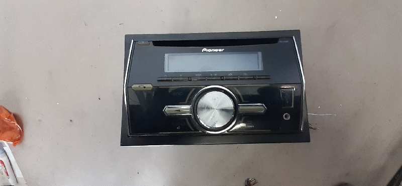 SISTEMA AUDIO / RADIO CD